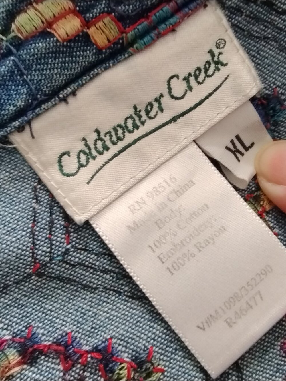 COLDWATER CREEK Medium Wash EMBROIDERED Denim JEAN Jacket Sz X-LARGE (XL) - Picture 5 of 6